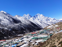 Debuche to Dingboche trek